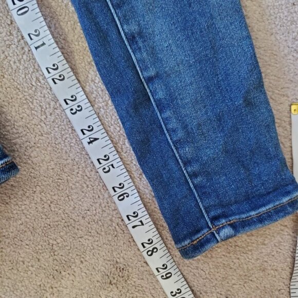 Aritzia Denim Forum Lola High Rise Skinny Stretch Jeans 28 - Picture 5 of 10